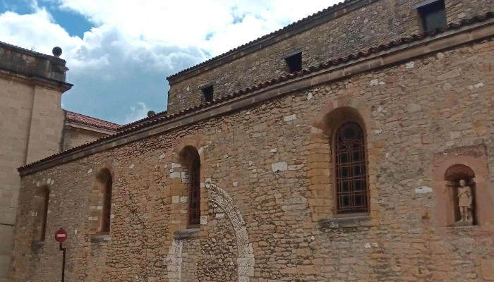 Iglesia De San Tirso El Real -  Precios - Oviedo