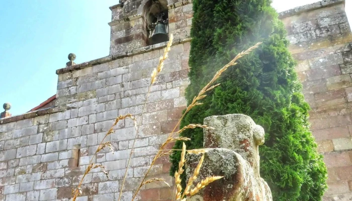 Iglesia De San Tirso -  Videos - Villayuso