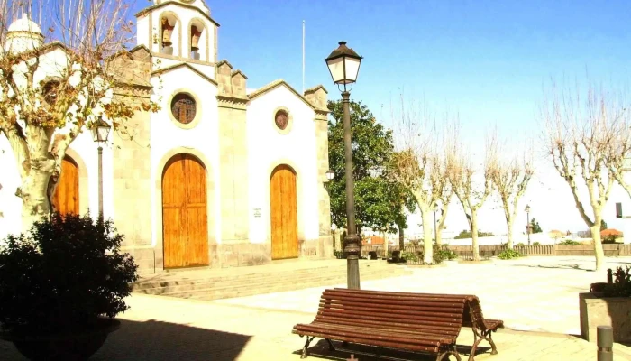 Iglesia De San Vicente Ferrer -  Del Propietario - valleseco