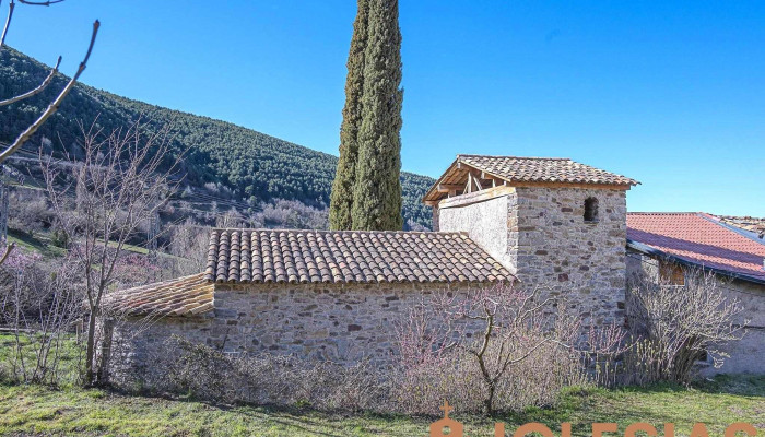 Iglesia De Sant Andreu De Baen Iglesia Catolica - Baén