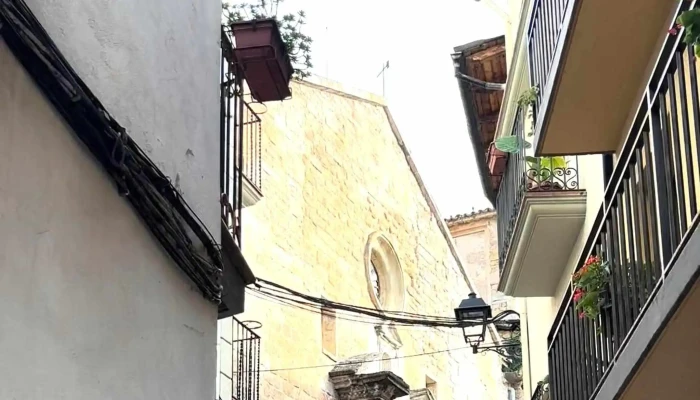 Iglesia De Sant Andreu De La Vila -  Sitio Web - Oliana