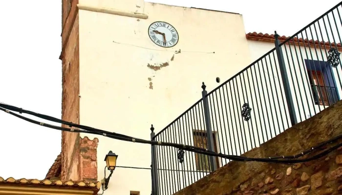 Iglesia De Santa Ana -  Iglesia Catolica - Chóvar