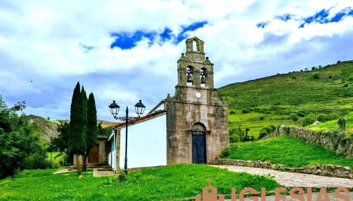 Iglesia de Santa Cruz de Yernes - Asturias