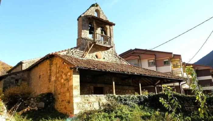 Iglesia de Santa Eulalia - Posada De Valdeón