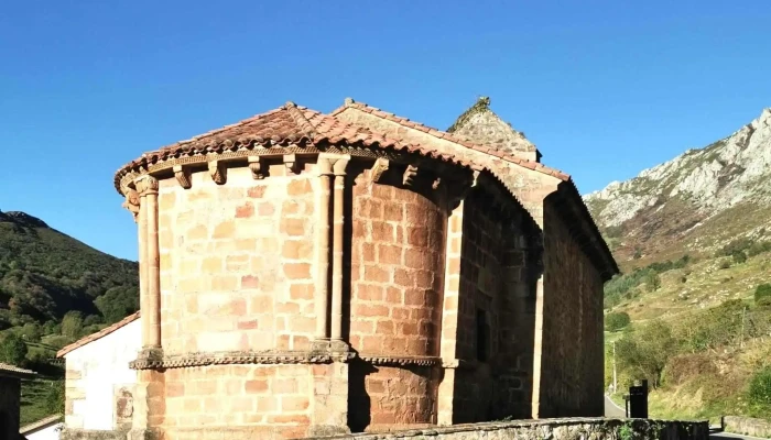 Iglesia De Santa Juliana -  Abierto Ahora - Los Pulmares