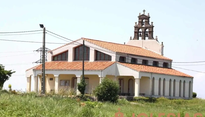 Iglesia de Santa Leocadia de Laviana - El Campo La Ilesia