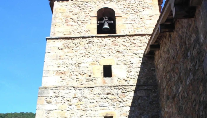 Iglesia De Santa Maria Barcena Mayor - Bárcena Mayor