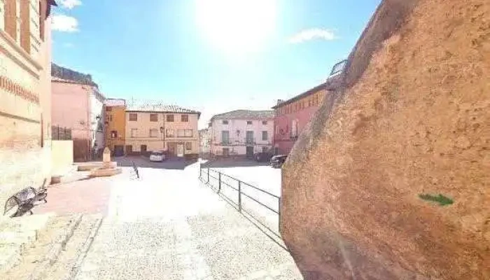 Iglesia De Santa Maria Cerca De Mi - Maluenda