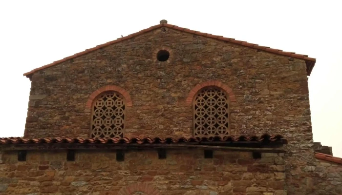 Iglesia De Santa Maria De Bendones Numero - Santa María de Bendones