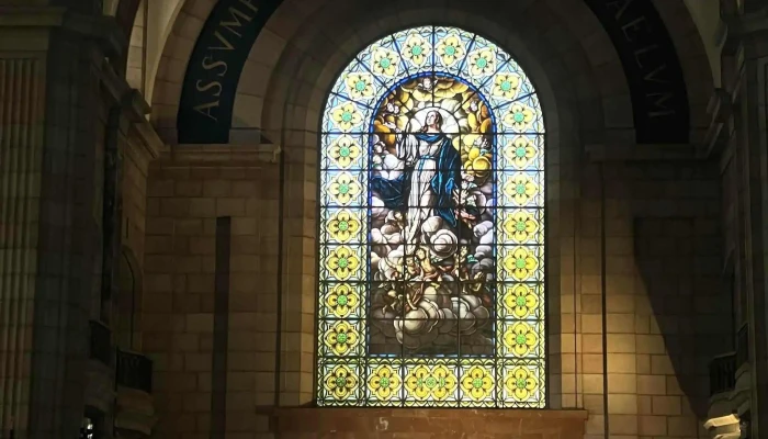 Iglesia De Santa Maria De La Asuncion Opiniones - Cangas de Onís