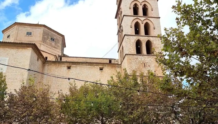 Iglesia De Santa Maria De Robines Iglesia Catolica - Binissalem