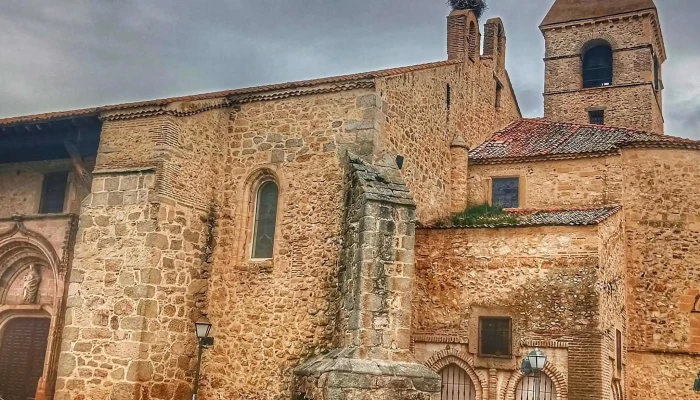 Iglesia de Santa María - Fuentepelayo