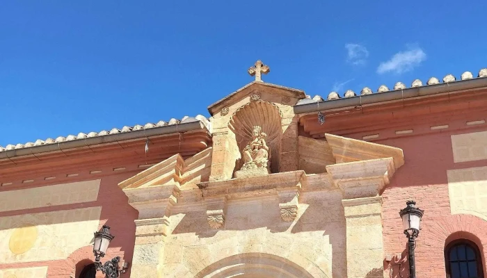 Iglesia De Santa Maria La Mayor Cerca De Mi - Padul