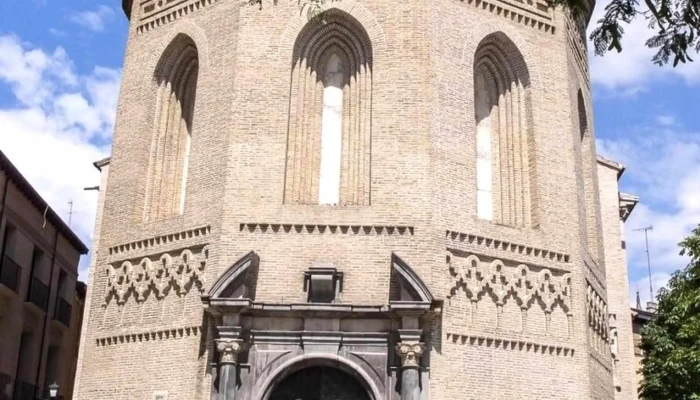 Iglesia De Santa Maria Magdalena Donde - zaragoza