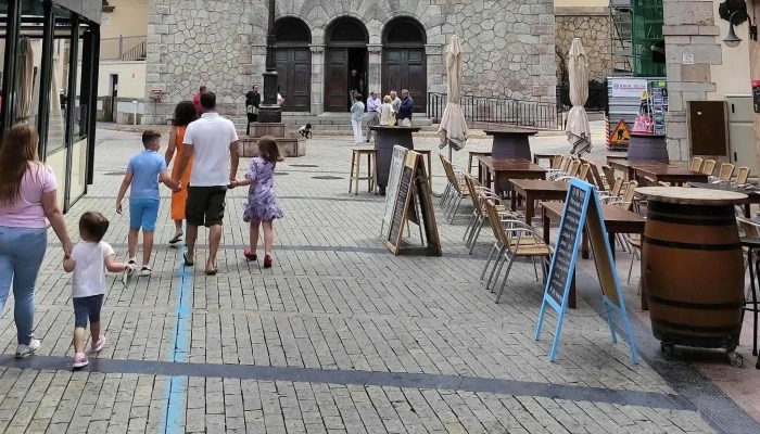 Iglesia De Santa Maria Magdalena Instagram - Ribadesella