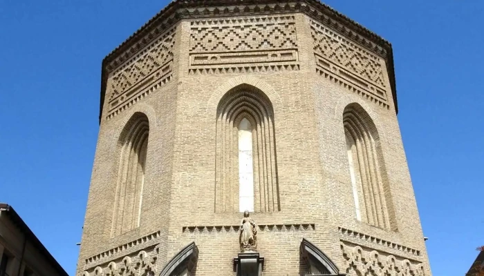 Iglesia De Santa Maria Magdalena Sitio Web - zaragoza