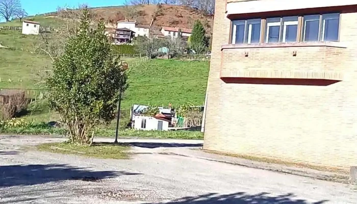 Iglesia De Santa Marta -  Videos - Asturias