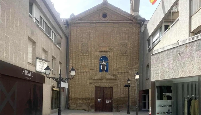 Iglesia De Santa Teresa De Jesus Comentario 1 - Huesca