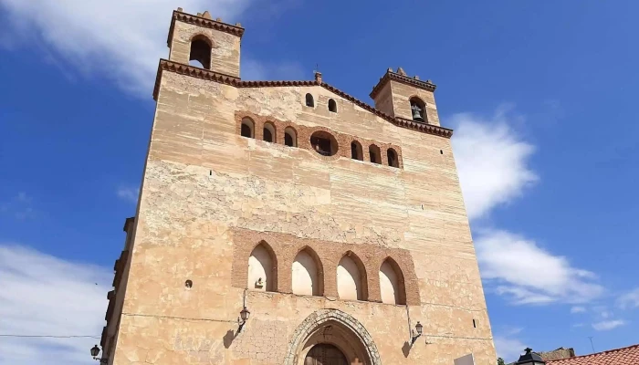 Iglesia De Santas Justa Y Rufina -  Iglesia Catolica - Maluenda
