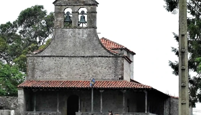 Iglesia De Santiago De Gobiendes -  Gobiendes - Gobiendes