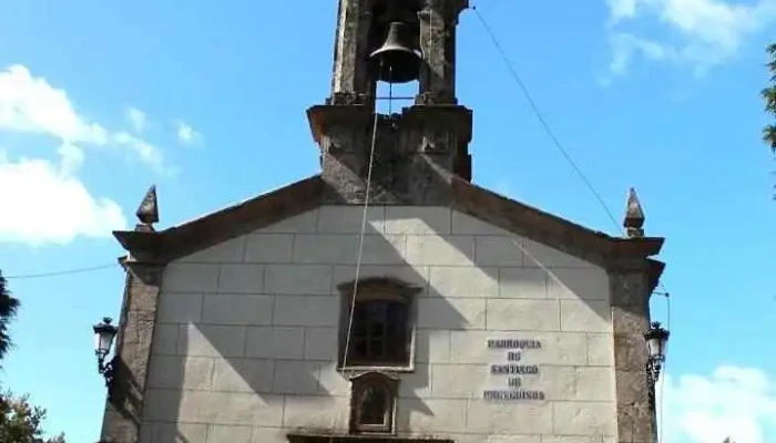 Iglesia de Santiago de Prevediños - A Coruña