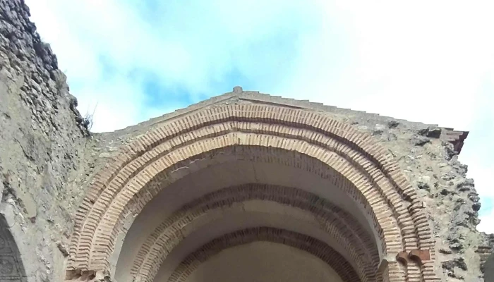 Iglesia De Santiago -  Horario - Cuéllar