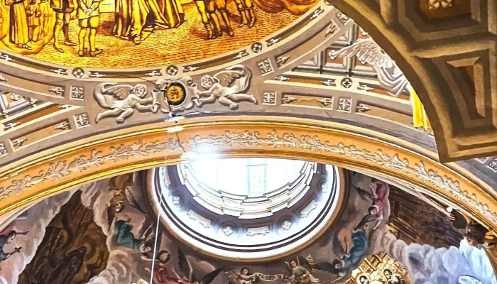 Iglesia De Santo Tomas De Aquino Abierto Ahora - Zaragoza