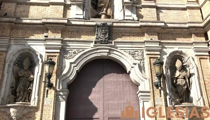 Iglesia De Santo Tomas De Aquino Videos - Zaragoza