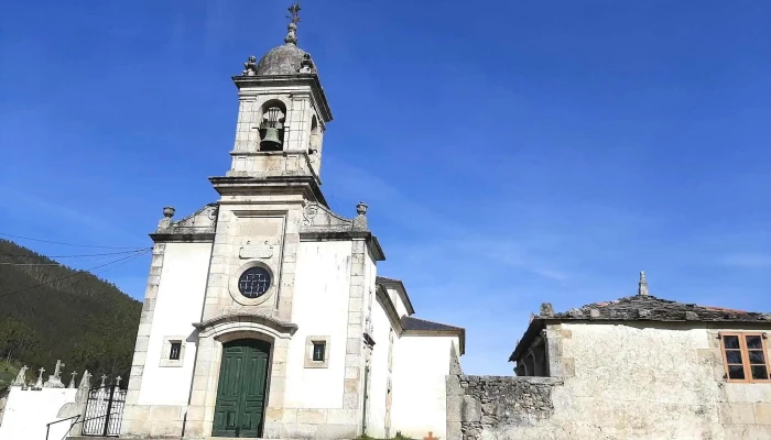 Iglesia De Santo Tomas De Recare Iglesia Catolica - O Valadouro