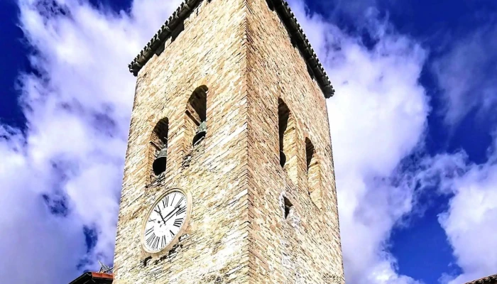 Iglesia Fortificada De San Esteban Proto Martir Zona - Ollávarre