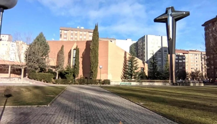 Iglesia Hermano San Rafael -  Iglesia Catolica - Burgos