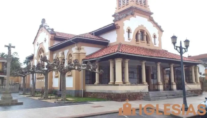 Iglesia Nuestra Señora del Carmen de Salinas - Salinas