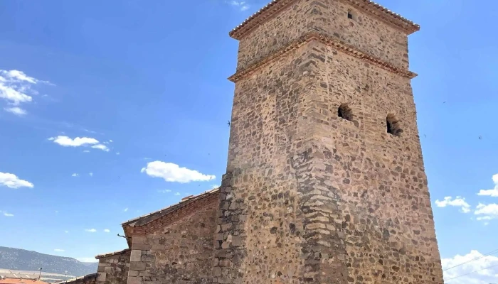 Iglesia Parroquial De La Purificacion De Singra Iglesia - Singra