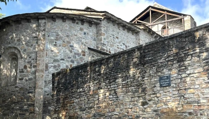 Iglesia Parroquial De Nuestra Senora De La Asuncion Instagram - Villanueva de Valdueza