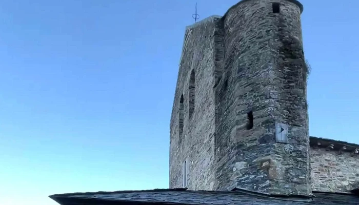 Iglesia parroquial de Nuestra Señora de la Asunción - Villanueva De Valdueza