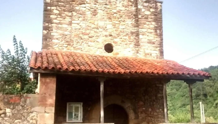 Iglesia Parroquial De San Bartolome Iglesia - Asturias