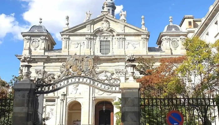 Iglesia Parroquial de Santa Bárbara - Madrid