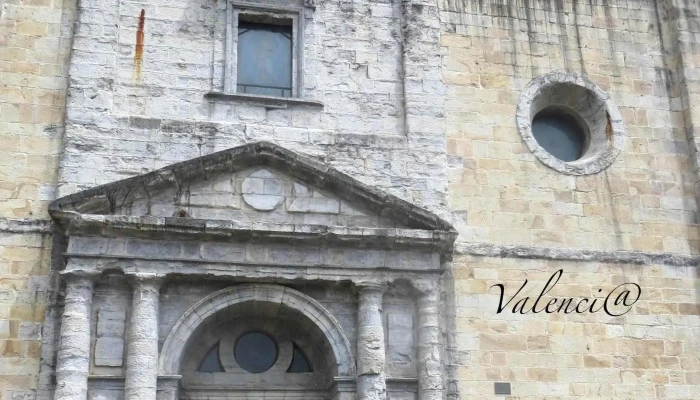 Iglesia Parroquial De Santa Maria Cerca De Mi - Ampuero