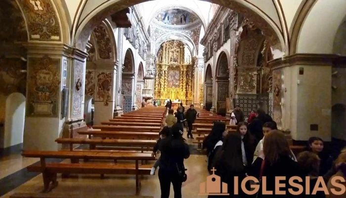 Iglesia Parroquial De Santo Domingo Y San Martin Videos - Huesca