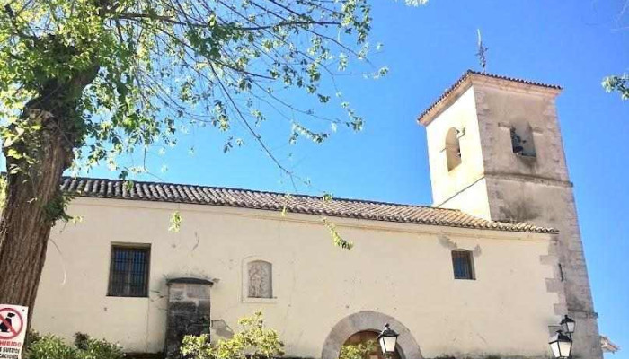 Iglesia Parroquial de Santo Tomás Apóstol - Valverde De Alcalá