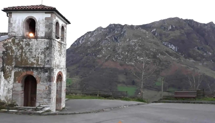 Iglesia San Esteban De Morcin Iglesia - Villar