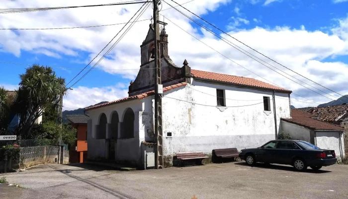 Iglesia San Gabriel De Castaneo Del Monte Iglesia - Castañedo del Monte