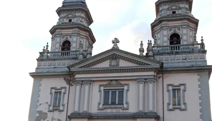 Iglesia San Juan -  Cerca De Mi - Mieres