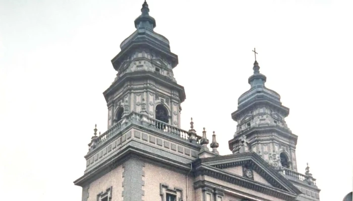 Iglesia San Juan -  Ubicacion - Mieres