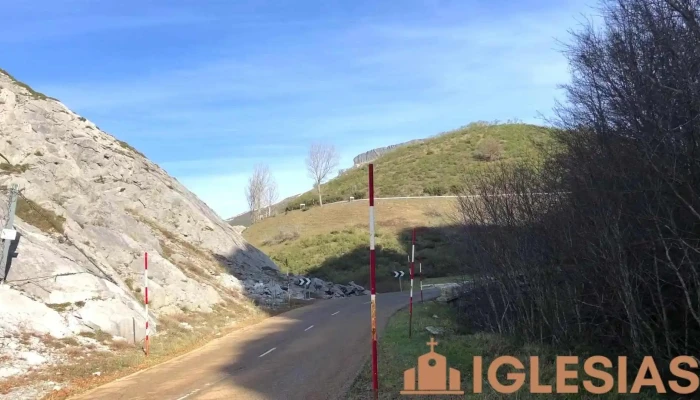 Iglesia Santa Ana -  Videos - Piedrasluengas