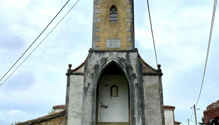 Iglesia Santa Maria De Lloriana Iglesia Catolica - Loriana