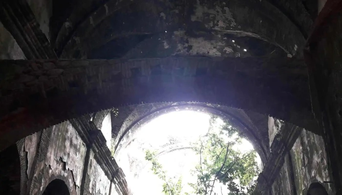 Iglesia Vieja De Vallgorguina -  Comentarios - Vallgorguina