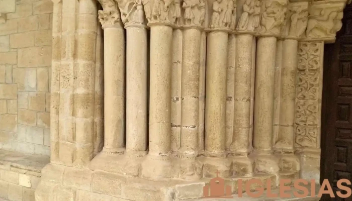 Jasokundeko Andra Mari Elizaiglesia De Nuestra Senora De La Asuncion Videos - Tuesta