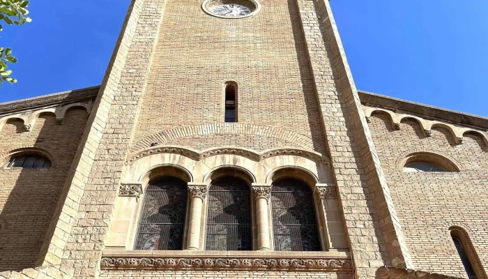 Parroquia De Cristo Rey La Sagrera Videos - Barcelona