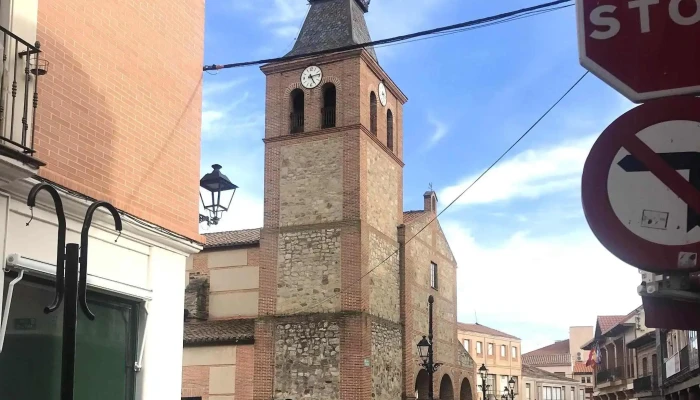 Parroquia De La Asuncion Direccion - Santa María del Páramo